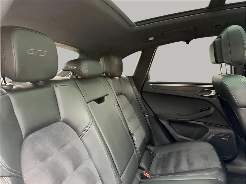 Porsche Macan GTS 2018