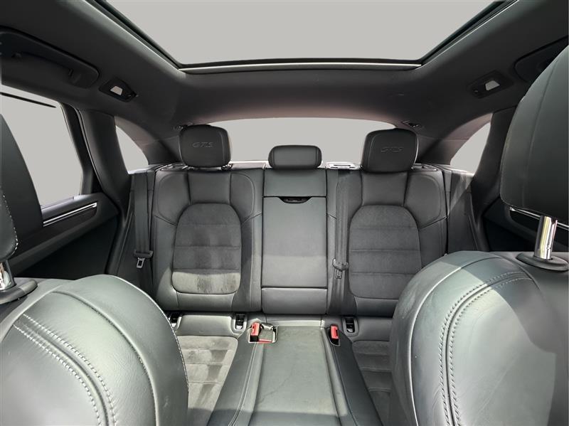 Porsche Macan GTS 2018