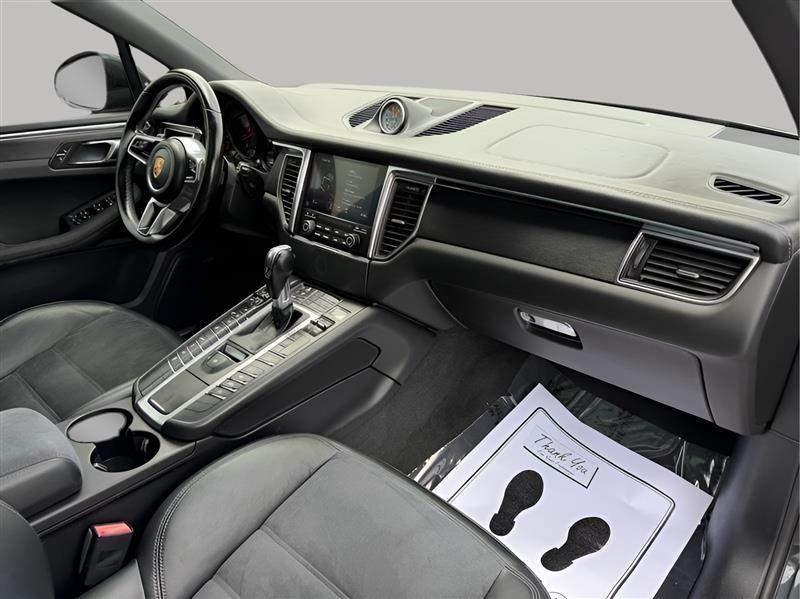 Porsche Macan GTS 2018