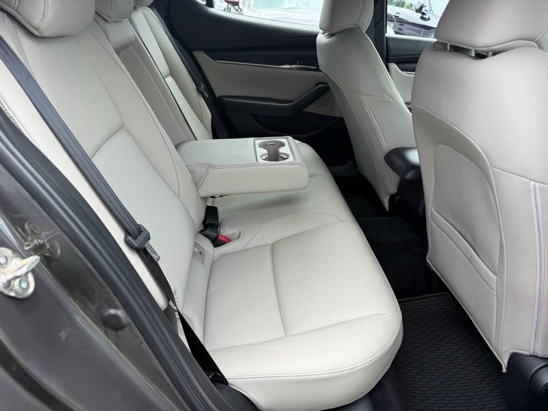 Mazda MAZDA3 Base Hatchback AWD 2019