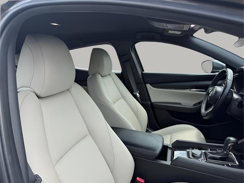Mazda MAZDA3 Base Hatchback AWD 2019
