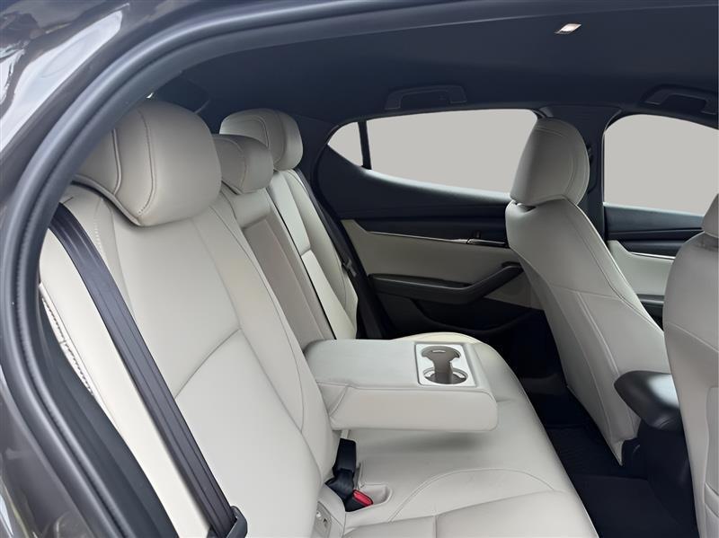 Mazda MAZDA3 Base Hatchback AWD 2019