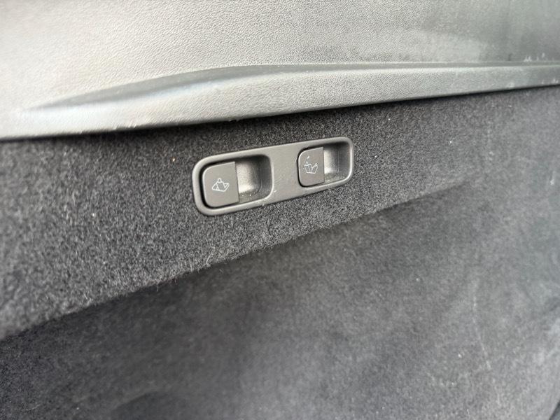 Tesla Model Y Long Range 2023