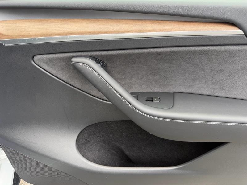Tesla Model Y Long Range 2023