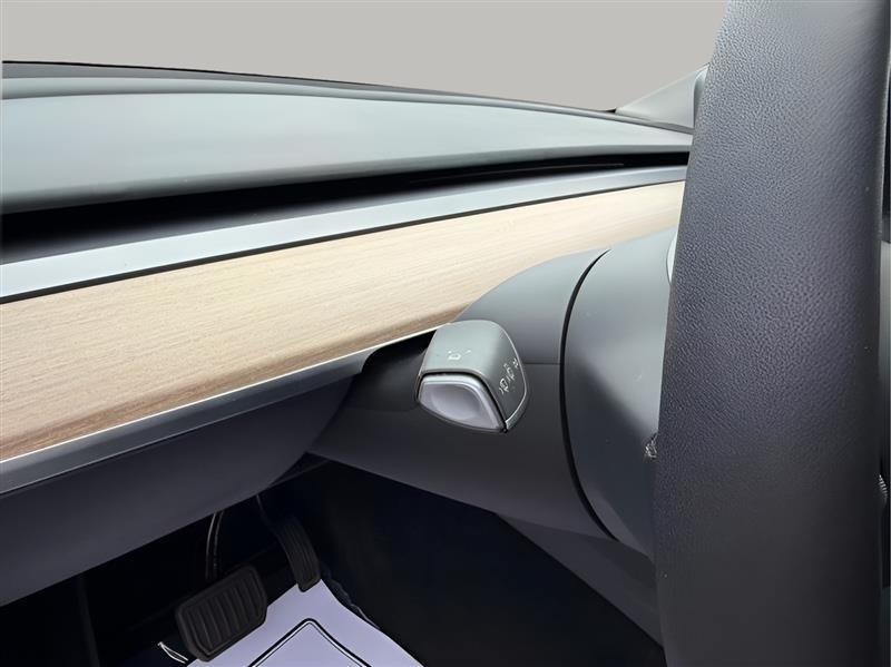 Tesla Model Y Long Range 2023