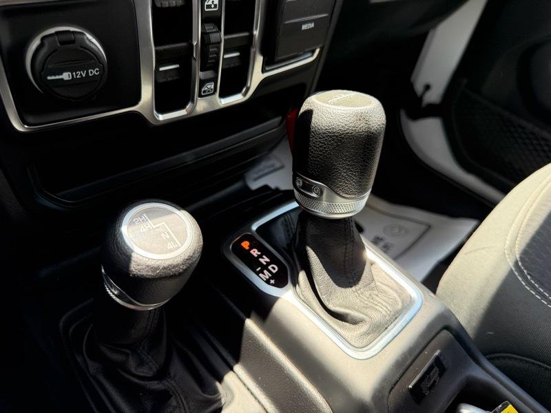 Jeep Gladiator Sport 2021
