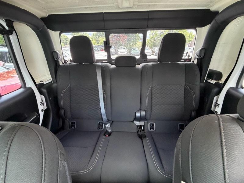 Jeep Gladiator Sport 2021