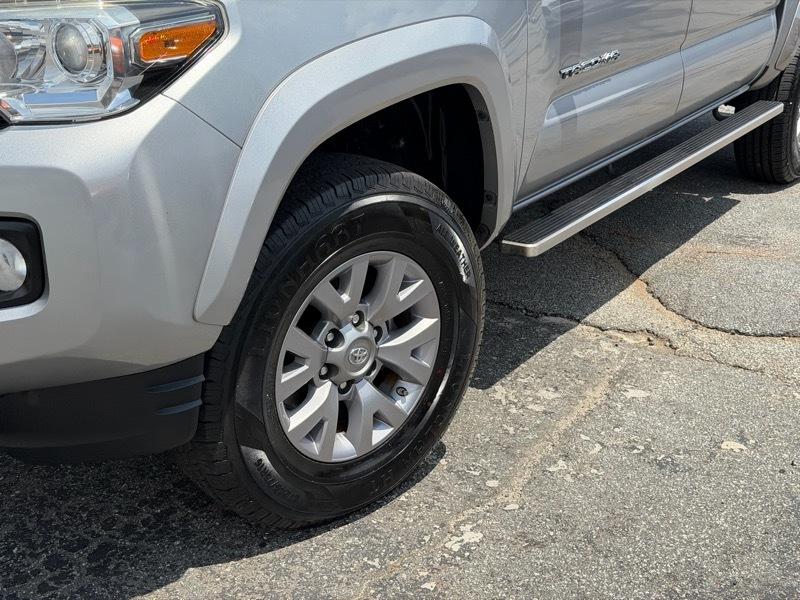 Toyota Tacoma 2WD Double Cab V6 AT SR5 (Natl) 2019