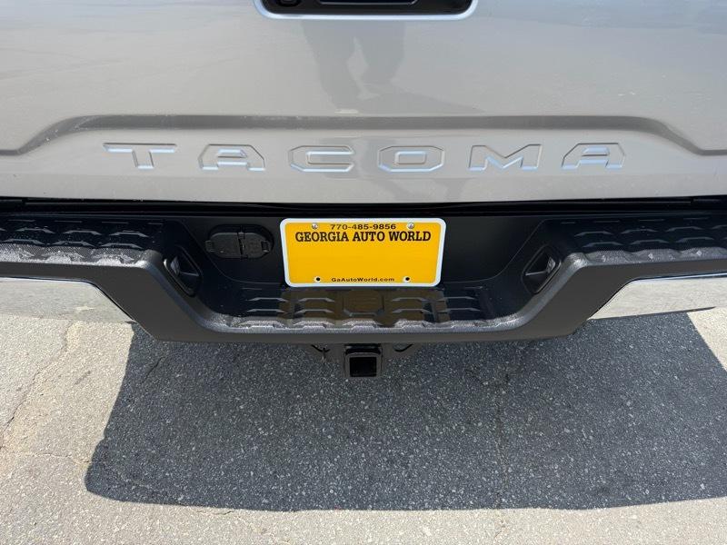 Toyota Tacoma 2WD Double Cab V6 AT SR5 (Natl) 2019