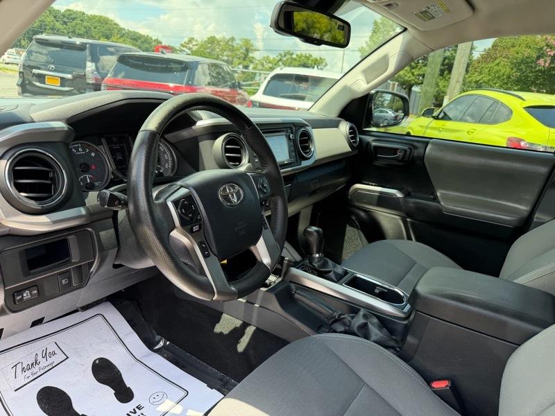 Toyota Tacoma 2WD Double Cab V6 AT SR5 (Natl) 2019