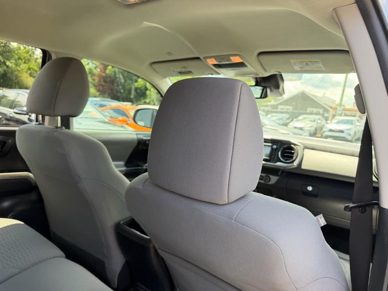 Toyota Tacoma 2WD Double Cab V6 AT SR5 (Natl) 2019