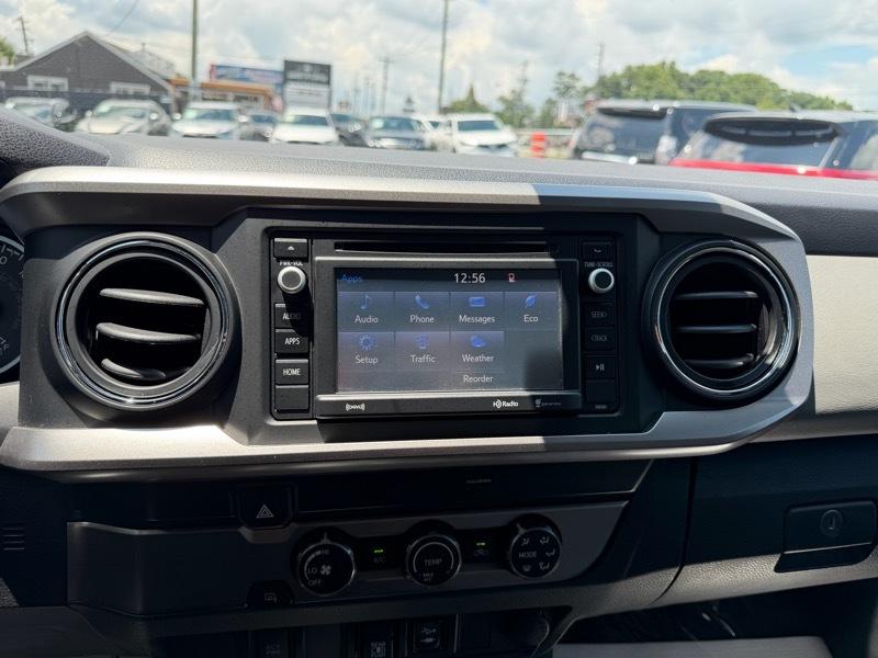 Toyota Tacoma 2WD Double Cab V6 AT SR5 (Natl) 2019