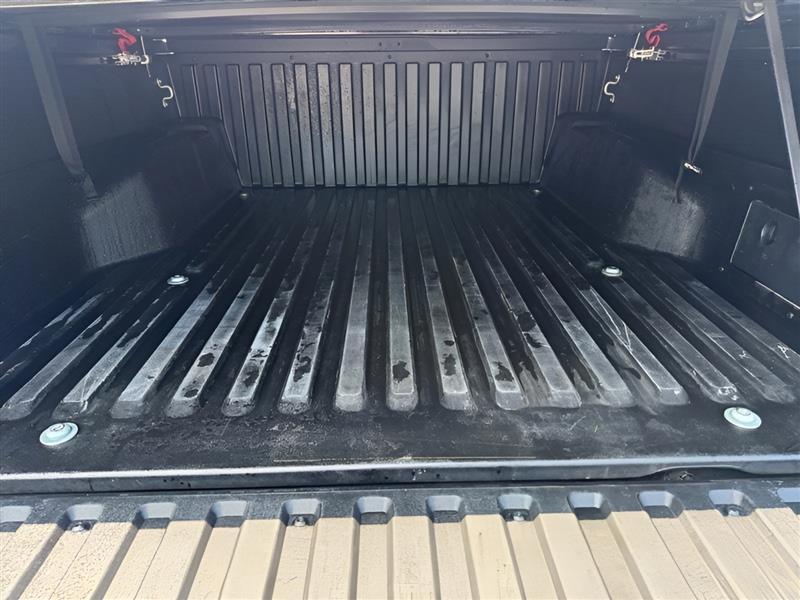 Toyota Tacoma 2WD Double Cab V6 AT SR5 (Natl) 2019