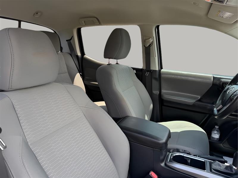 Toyota Tacoma 2WD Double Cab V6 AT SR5 (Natl) 2019