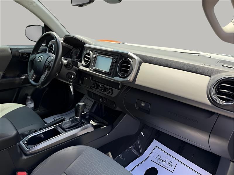 Toyota Tacoma 2WD Double Cab V6 AT SR5 (Natl) 2019