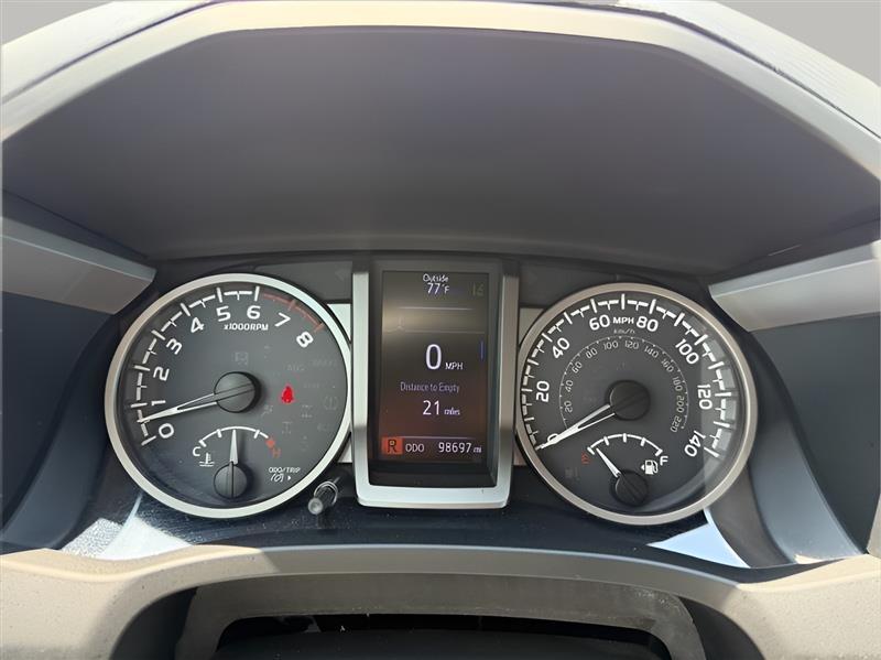 Toyota Tacoma 2WD Double Cab V6 AT SR5 (Natl) 2019