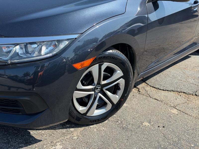 Honda Civic 4dr Sdn LX Auto 2017