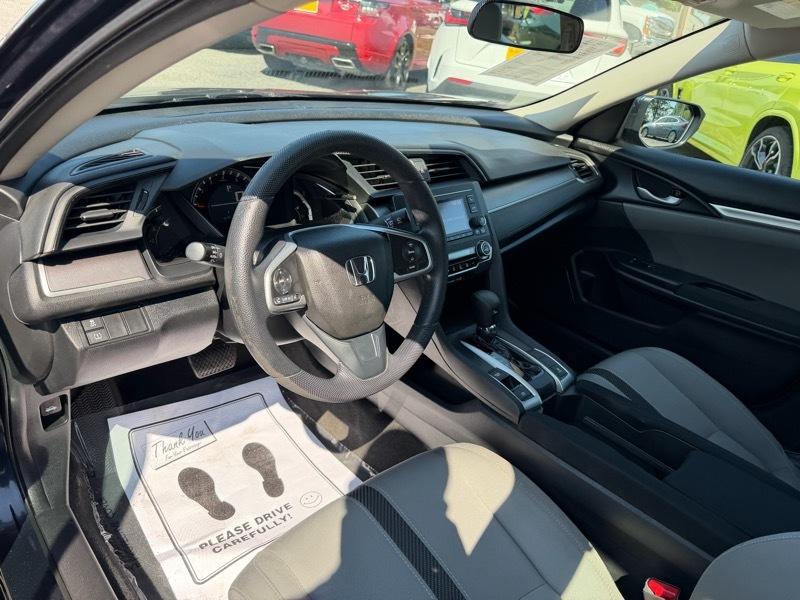 Honda Civic 4dr Sdn LX Auto 2017