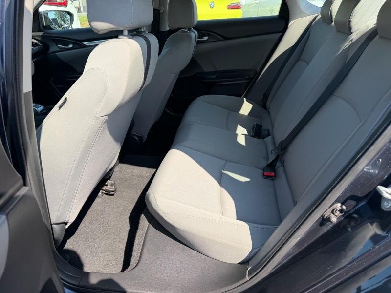 Honda Civic 4dr Sdn LX Auto 2017