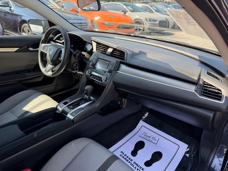 Honda Civic 4dr Sdn LX Auto 2017