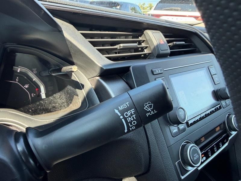 Honda Civic 4dr Sdn LX Auto 2017