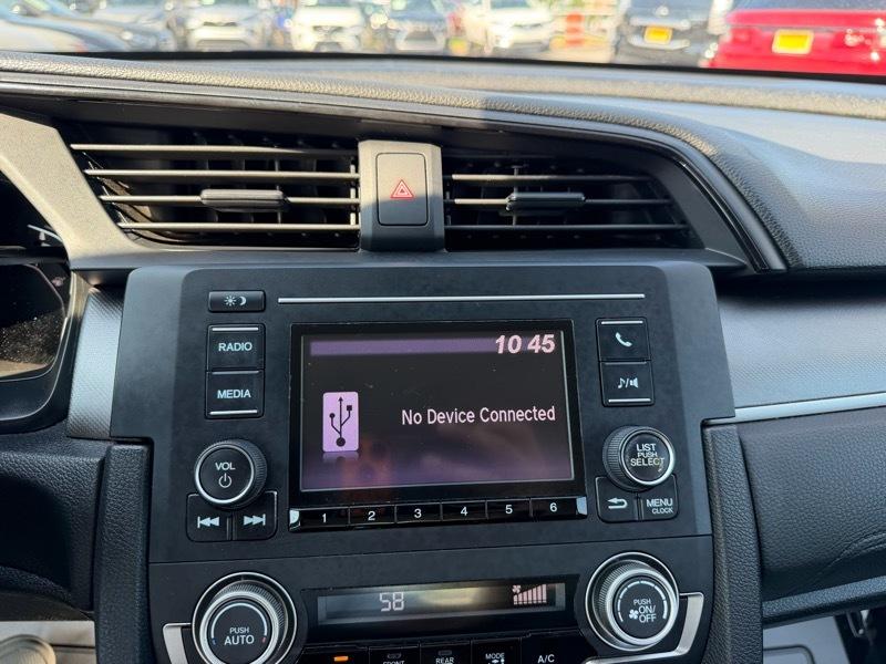 Honda Civic 4dr Sdn LX Auto 2017