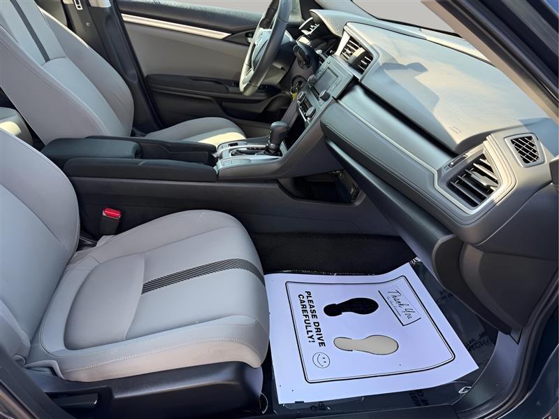 Honda Civic 4dr Sdn LX Auto 2017
