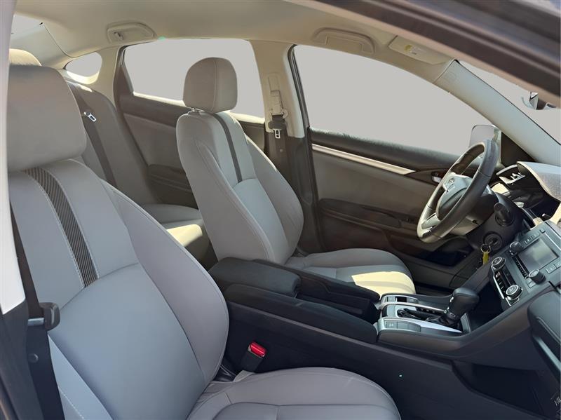 Honda Civic 4dr Sdn LX Auto 2017