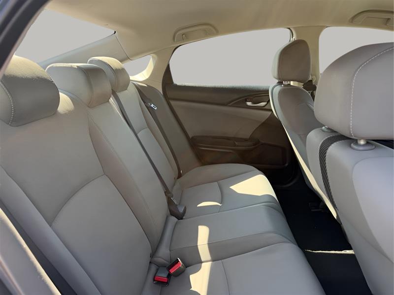 Honda Civic 4dr Sdn LX Auto 2017
