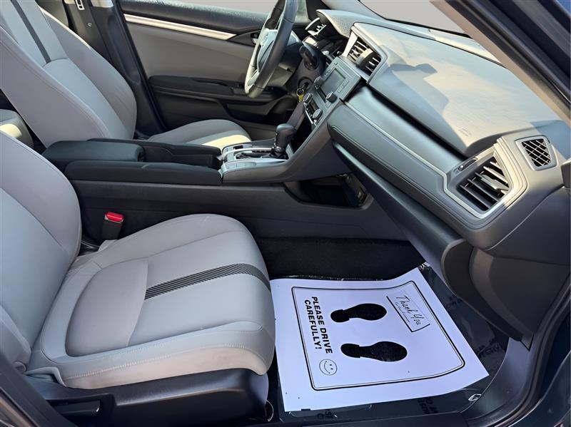 Honda Civic 4dr Sdn LX Auto 2017