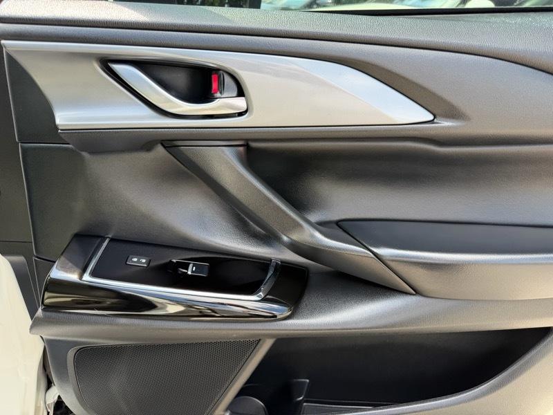 Mazda CX-9 Touring FWD 2021