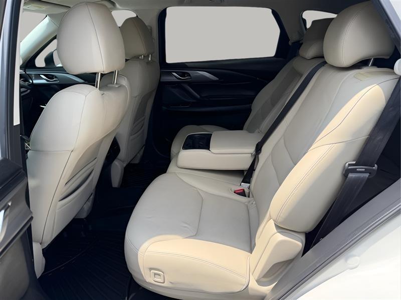 Mazda CX-9 Touring FWD 2021