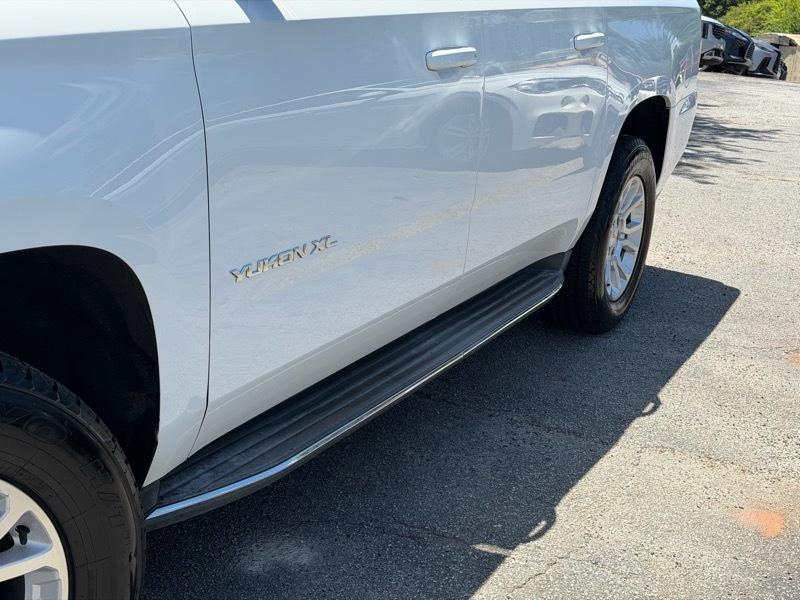 GMC Yukon XL SLT 2WD 2016
