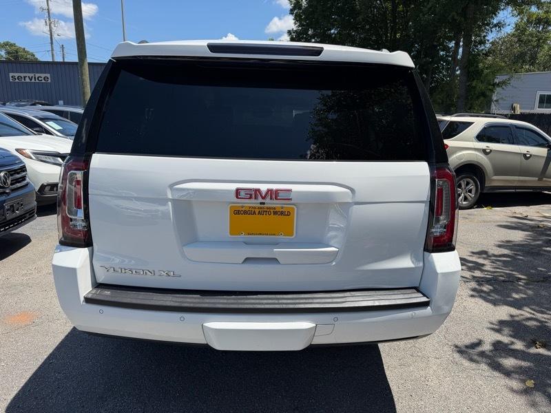 GMC Yukon XL SLT 2WD 2016