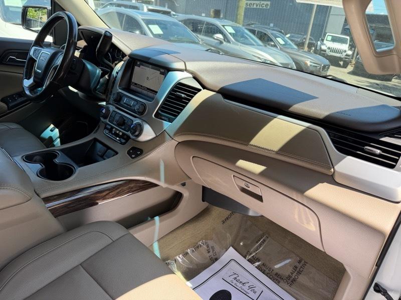 GMC Yukon XL SLT 2WD 2016