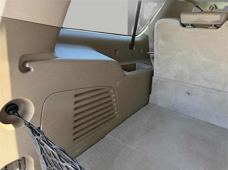 GMC Yukon XL SLT 2WD 2016