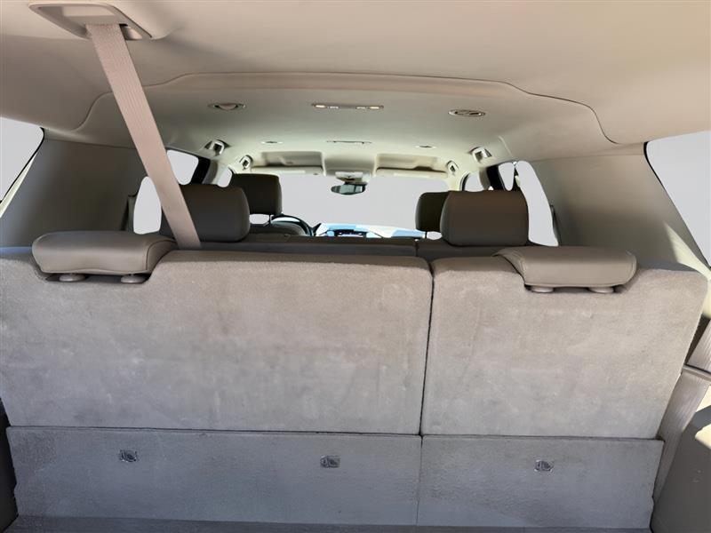 GMC Yukon XL SLT 2WD 2016