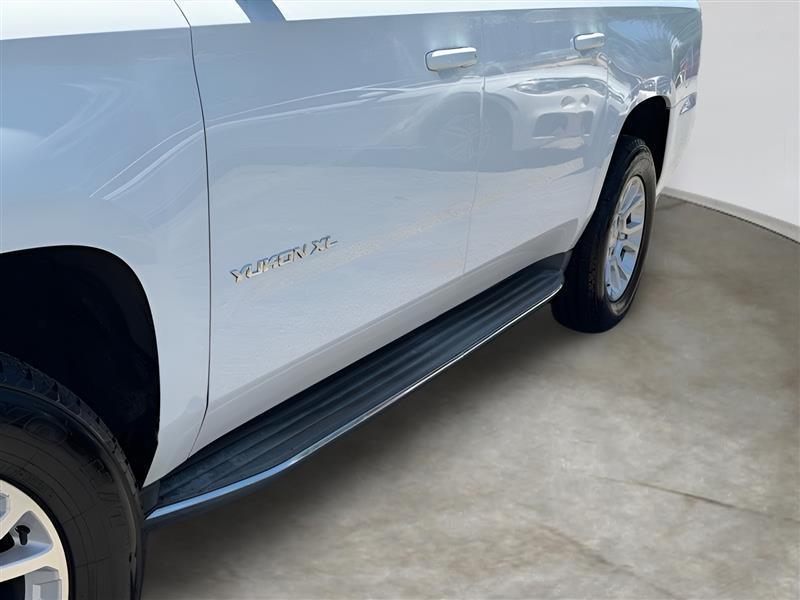 GMC Yukon XL SLT 2WD 2016