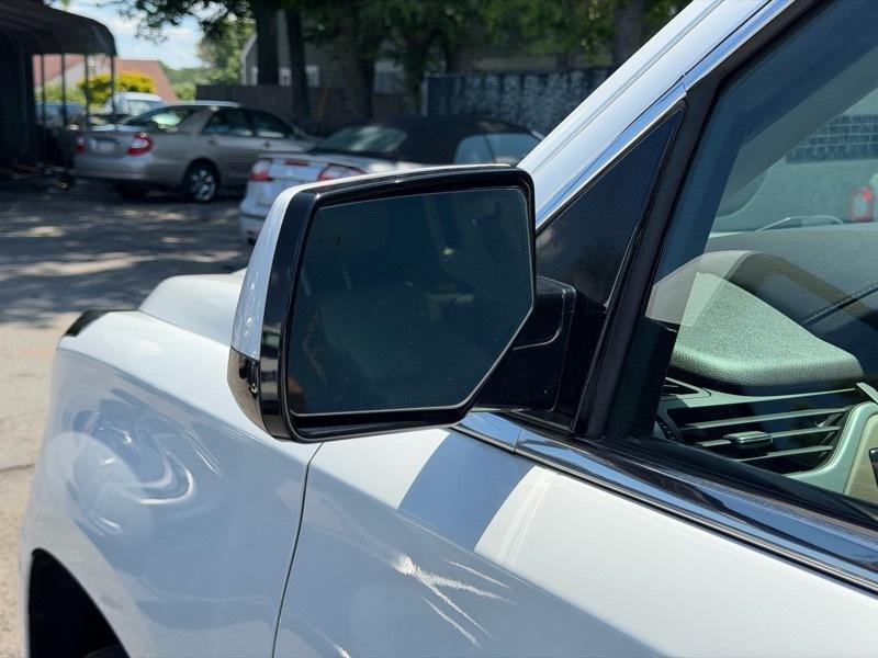 GMC Yukon XL SLT 2WD 2016