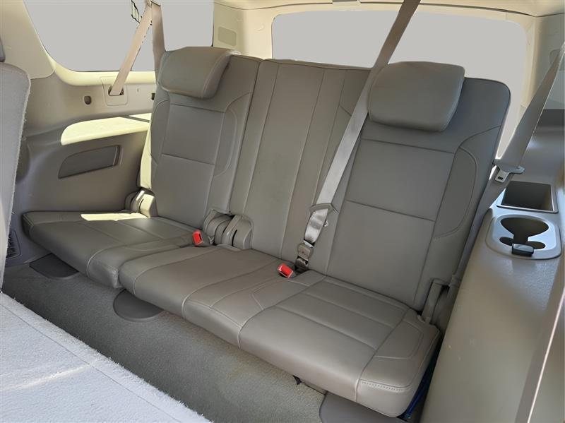 GMC Yukon XL SLT 2WD 2016