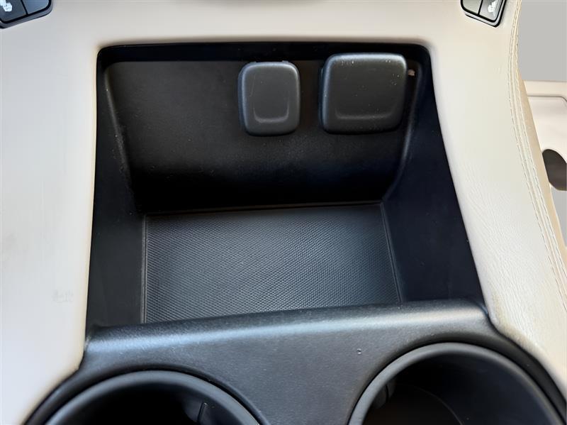 GMC Yukon XL SLT 2WD 2016