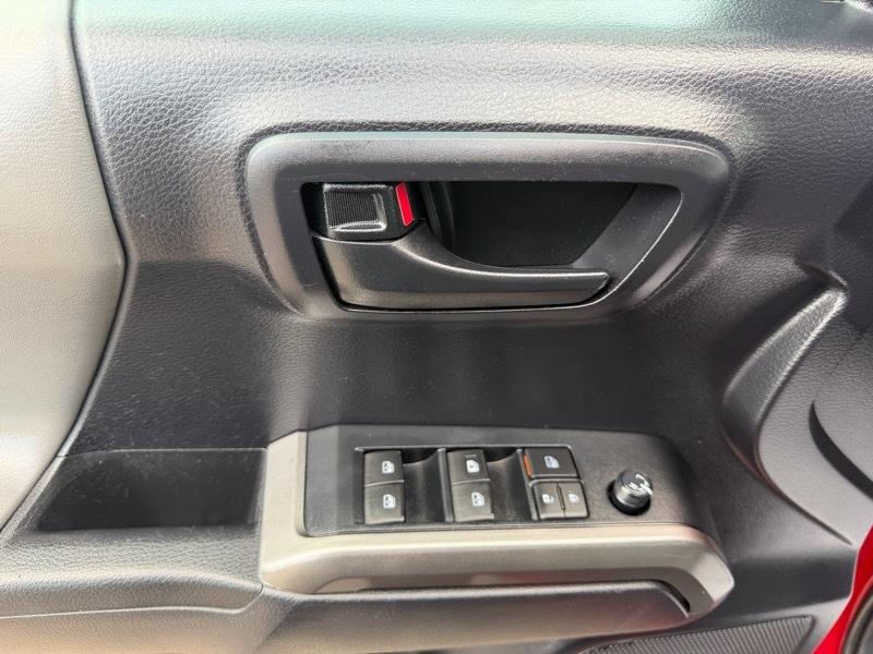 Toyota Tacoma 4WD Access Cab V6 AT TRD Off Road (Natl) 2020