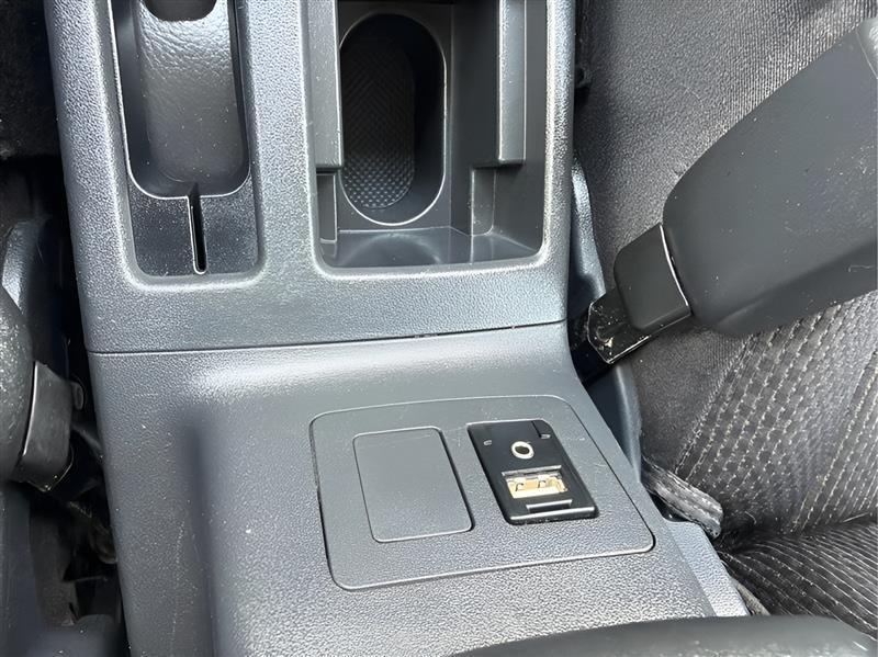 Scion xB 5-Door Wagon 4-Spd AT 2010