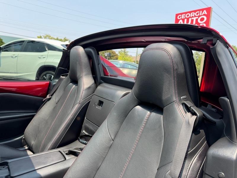 Mazda MX-5 Miata RF Grand Touring 6MT 2019