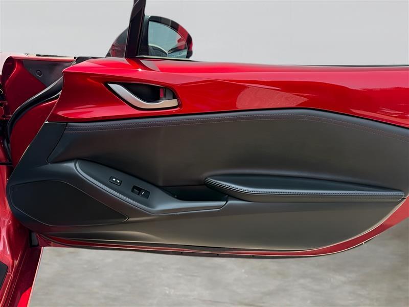 Mazda MX-5 Miata RF Grand Touring Auto 2019