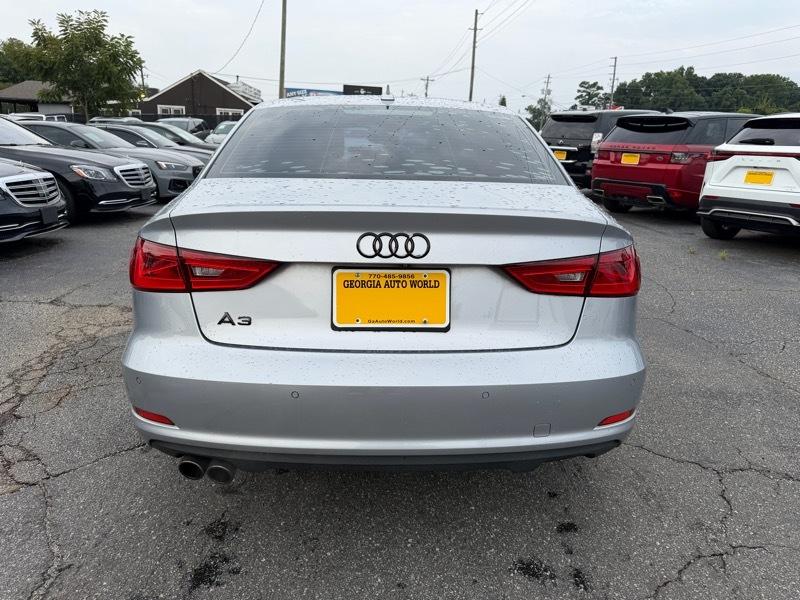 Audi A3 1.8T Premium FWD S tronic 2015
