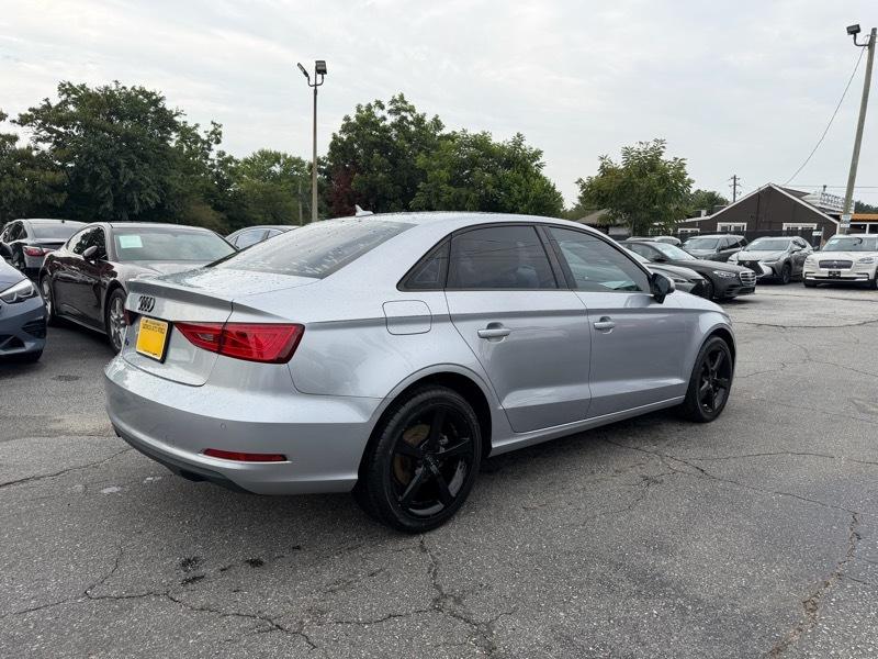 Audi A3 1.8T Premium FWD S tronic 2015