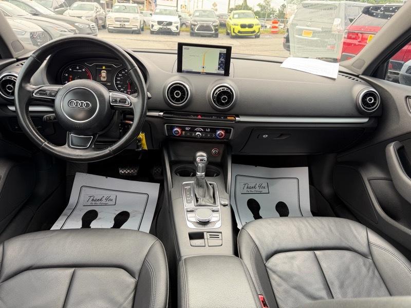 Audi A3 1.8T Premium FWD S tronic 2015