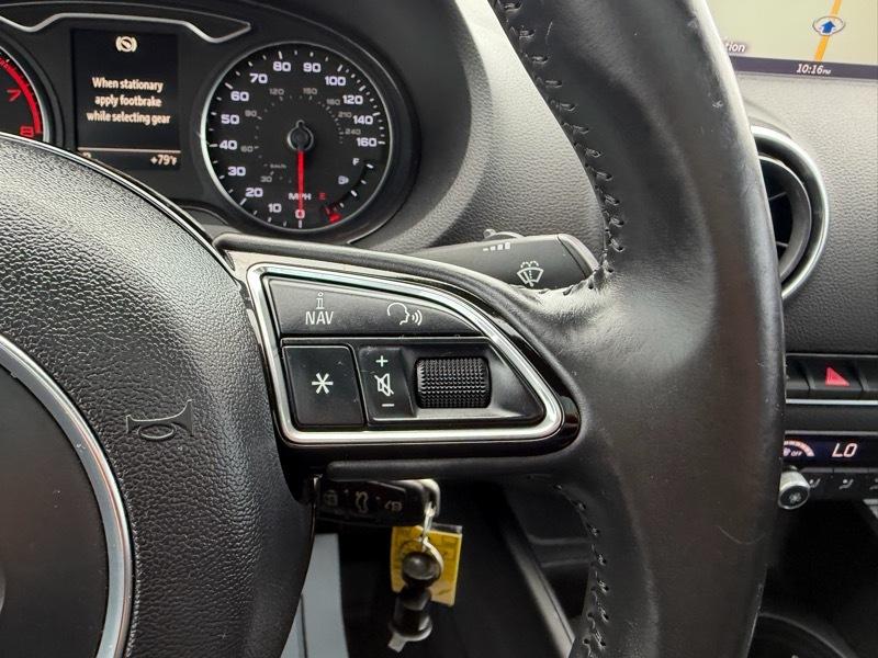 Audi A3 1.8T Premium FWD S tronic 2015