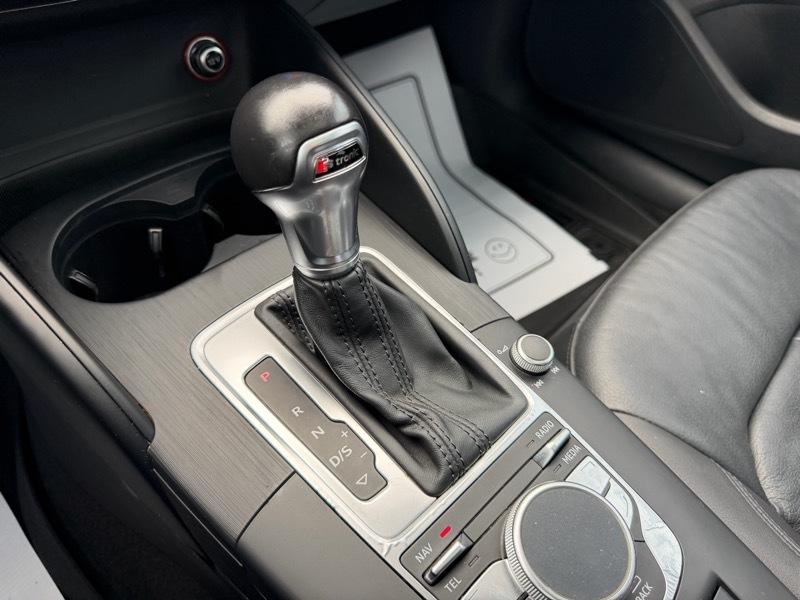 Audi A3 1.8T Premium FWD S tronic 2015